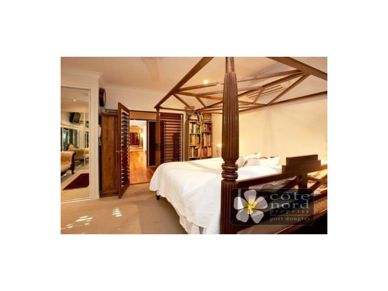 Port Douglas QLD 4877