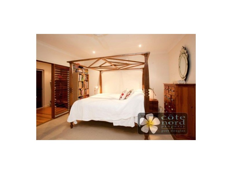 Port Douglas QLD 4877