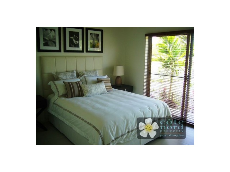 Port Douglas QLD 4877