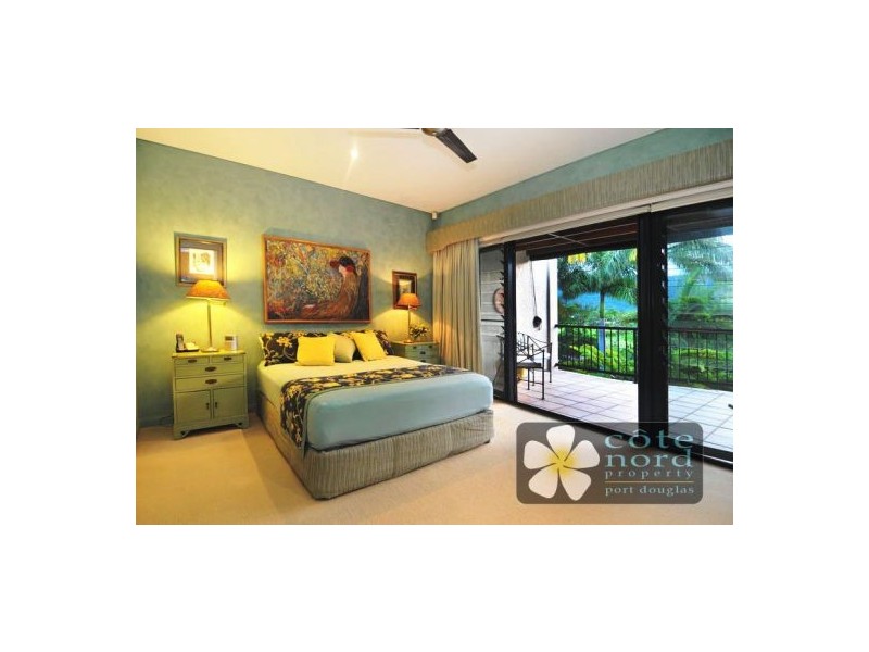 Port Douglas QLD 4877