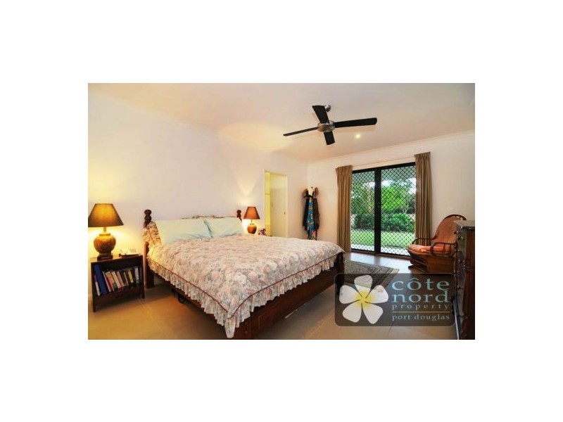 Port Douglas QLD 4877