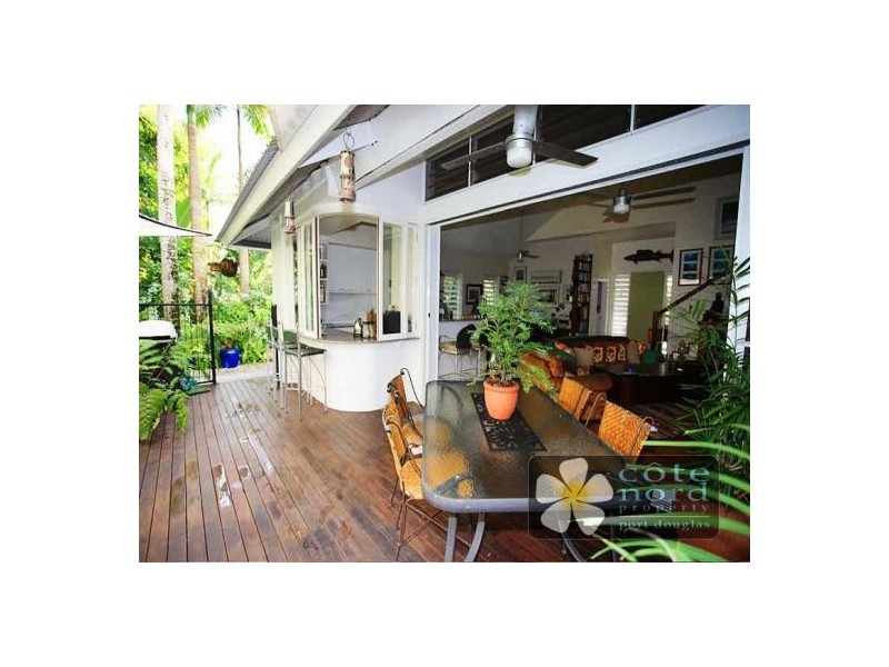 Port Douglas QLD 4877