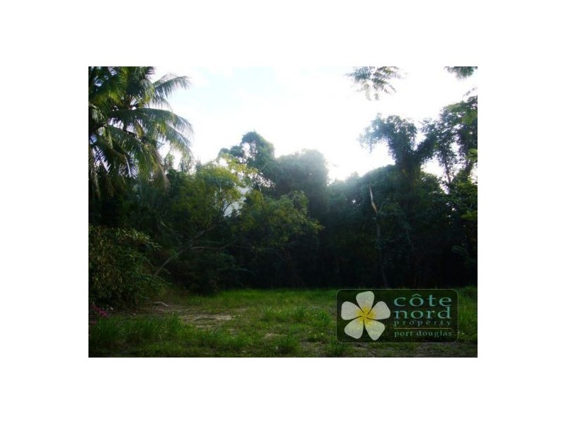 26 Oak Street, Oak Beach, Port Douglas QLD 4877