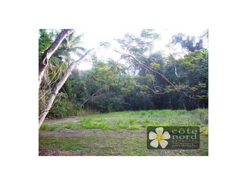 26 Oak Street, Oak Beach, Port Douglas QLD 4877