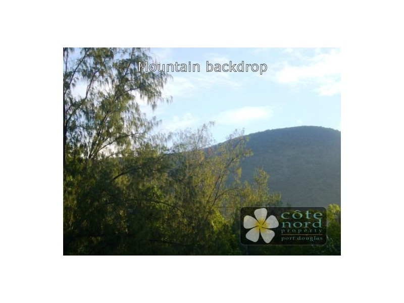 26 Oak Street, Oak Beach, Port Douglas QLD 4877