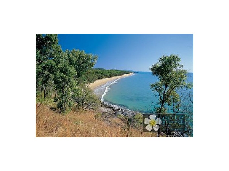 26 Oak Street, Oak Beach, Port Douglas QLD 4877