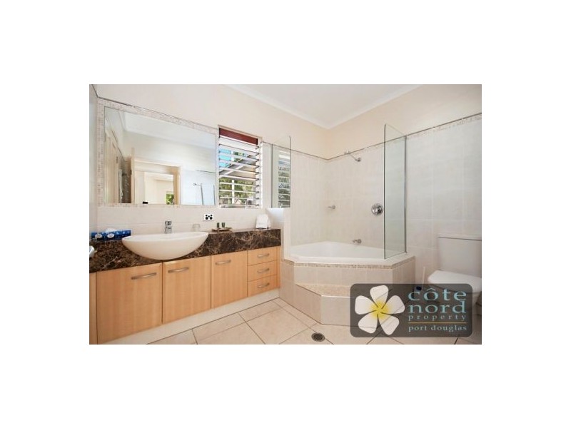 Port Douglas QLD 4877
