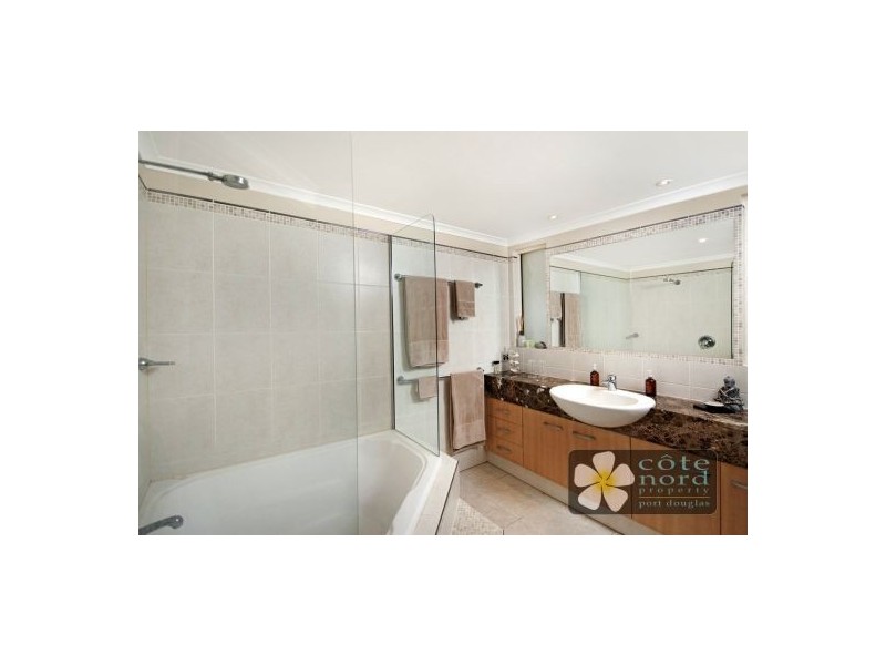 Port Douglas QLD 4877