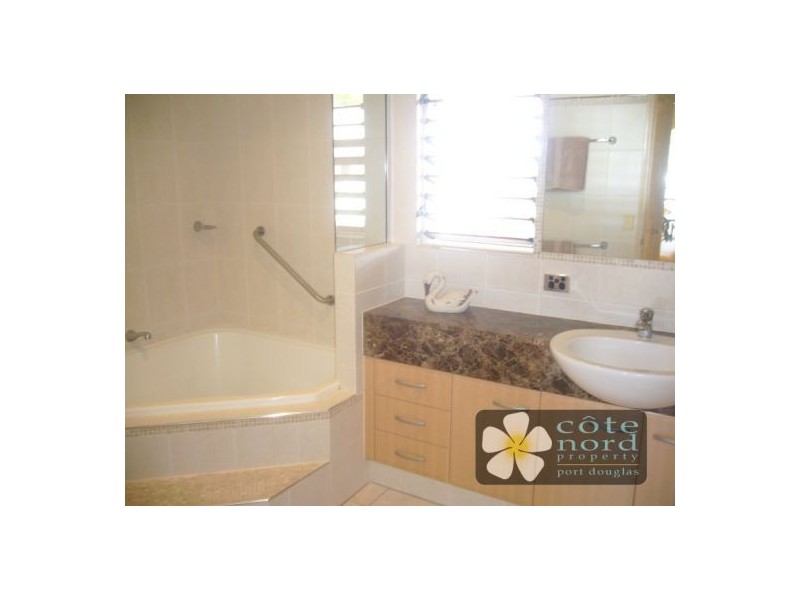 Port Douglas QLD 4877