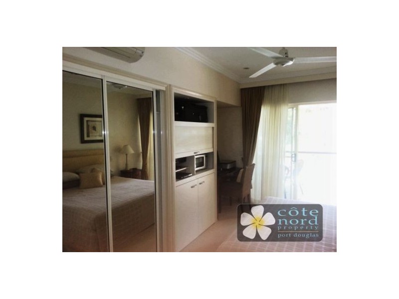 Port Douglas QLD 4877