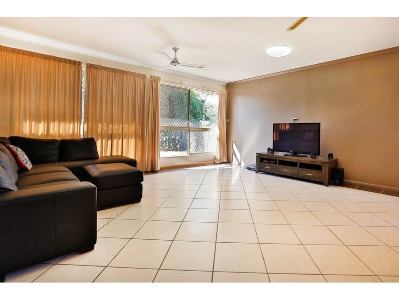 10 Walsh Street, Wulguru QLD 4811