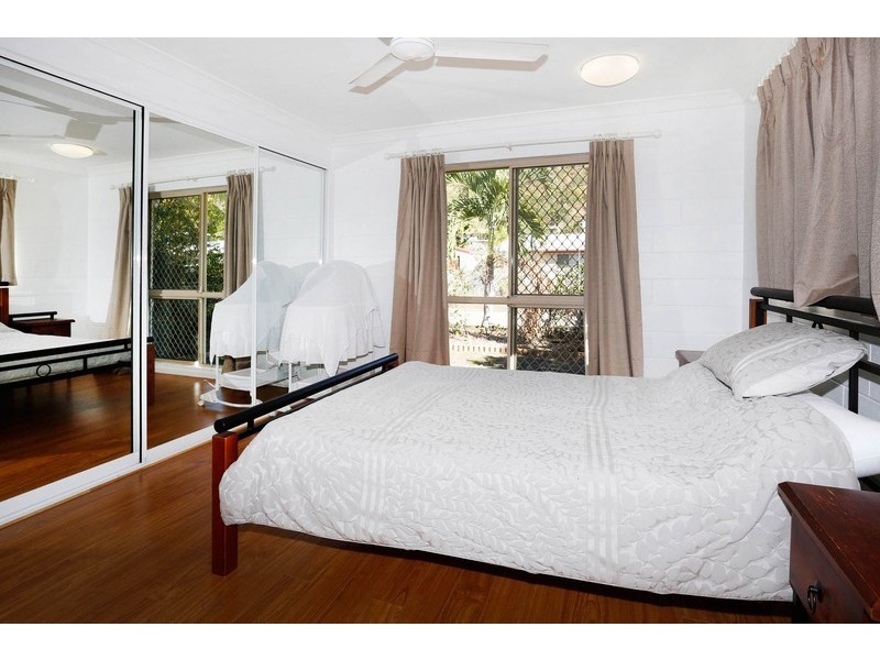 10 Walsh Street, Wulguru QLD 4811