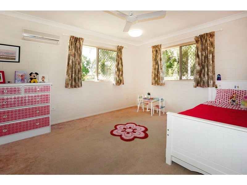 10 Walsh Street, Wulguru QLD 4811