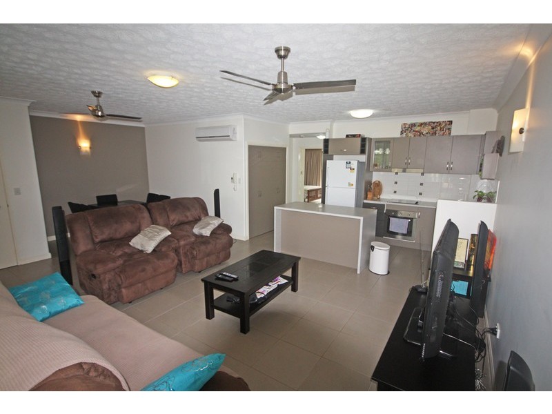 10/111-127 Bowen Road, Rosslea QLD 4812