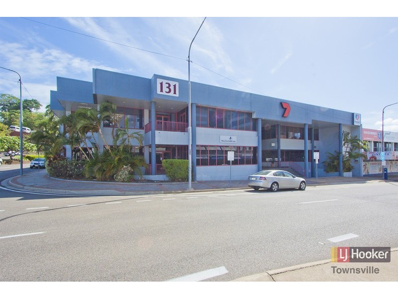 1b/131 Denham Street, Townsville City QLD 4810