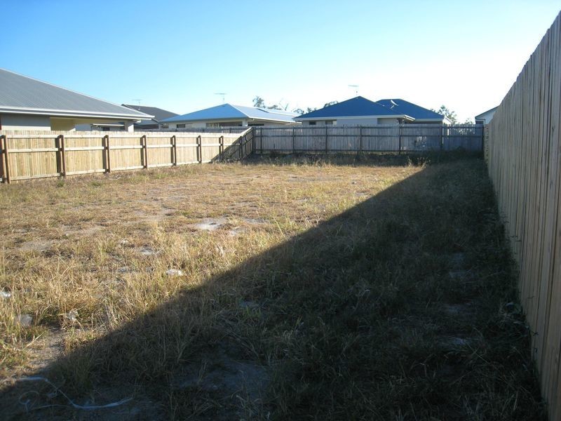 22 Blaise Court, Mount Louisa QLD 4814