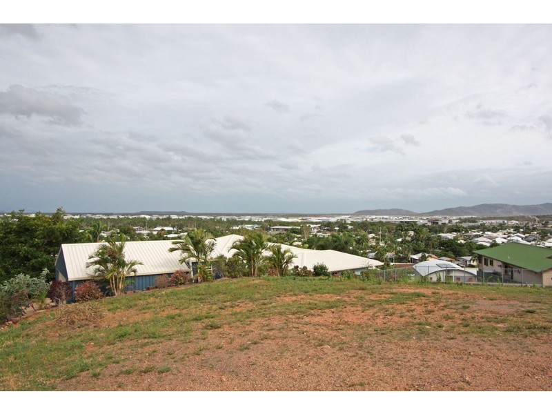 4 Kallanda Street, Mount Louisa QLD 4814