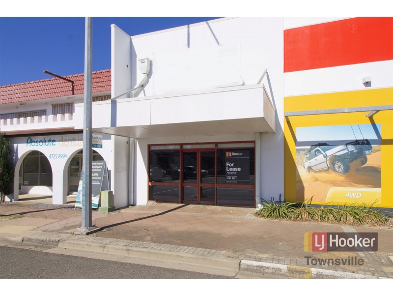 1 The Avenue, Hermit Park QLD 4812