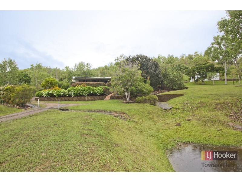 37 Thunderbolt Drive, Oak Valley QLD 4811