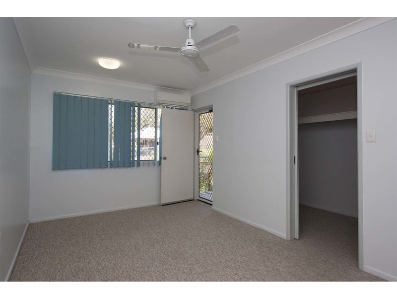 4/4 Stuart Street, North Ward QLD 4810