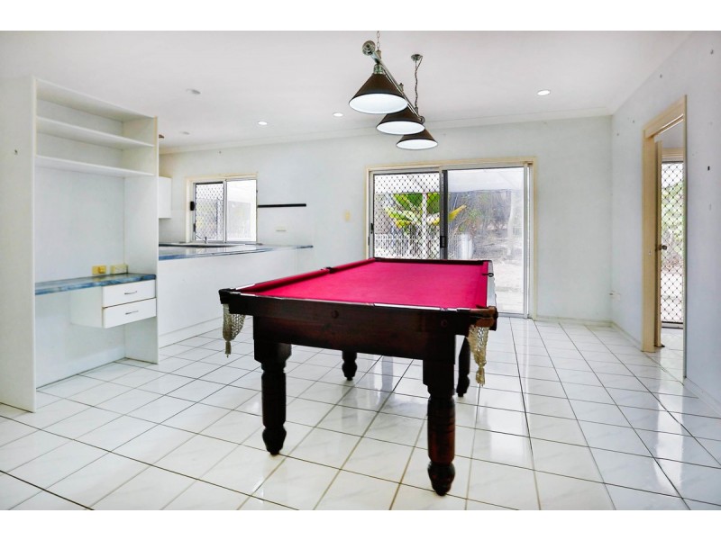 13 Mostyn Crescent, Bushland Beach QLD 4818