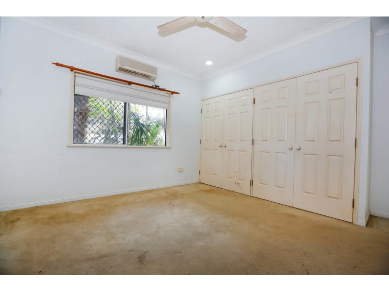 13 Mostyn Crescent, Bushland Beach QLD 4818