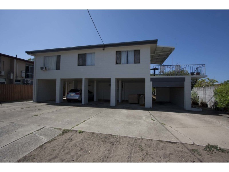 9 Palara Street, Currajong QLD 4812