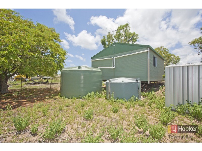 43 Molloy Crescent, Nome QLD 4816