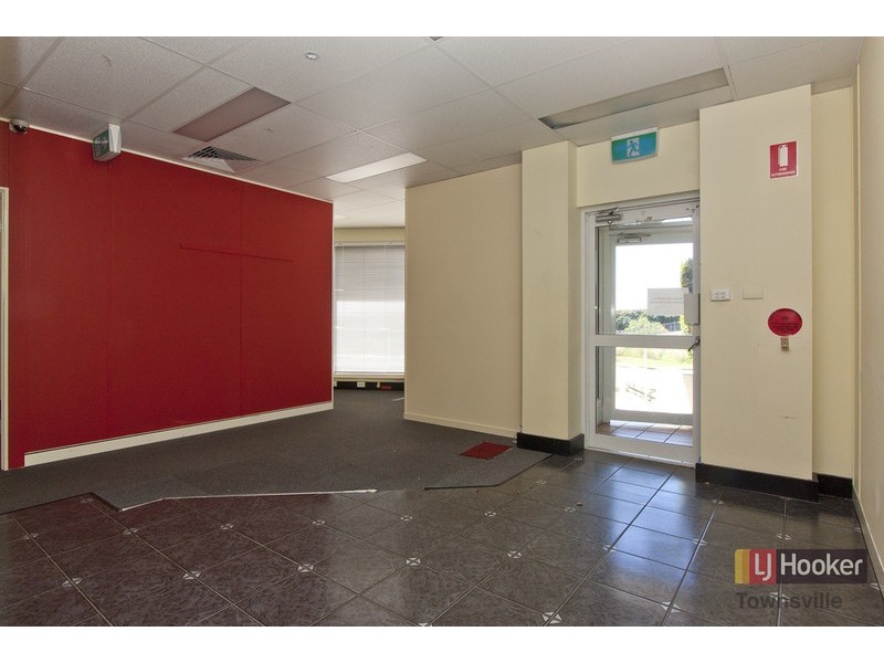 1/2 Oxley Street, Townsville City QLD 4810