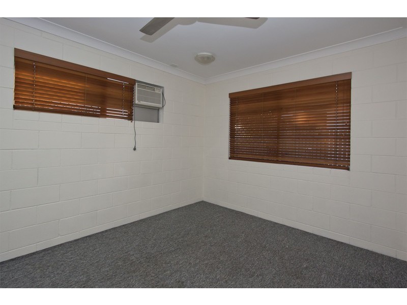 1/27 Fitzroy Street, Cranbrook QLD 4814