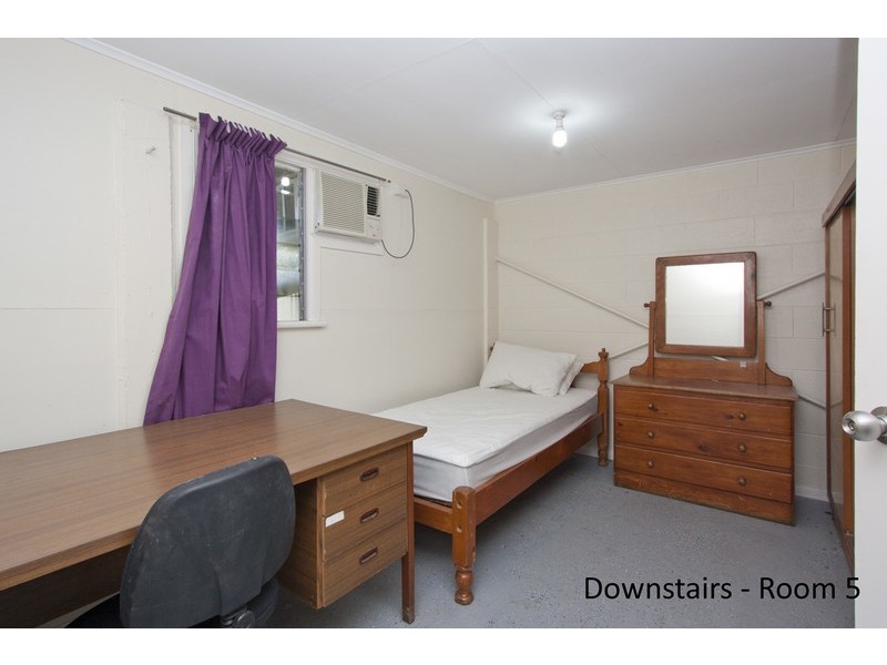 13 Illoura Street, Cranbrook QLD 4814