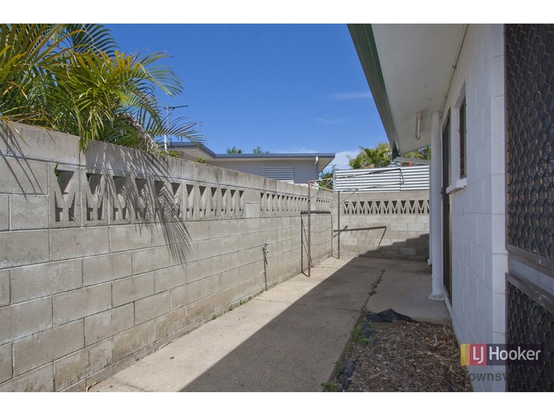 5/4 Windsor Street, Hermit Park QLD 4812