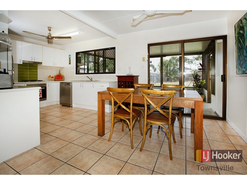 16 Tait Street, Kelso QLD 4815