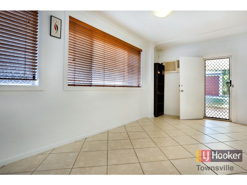 26 Mallee Street, Condon QLD 4815