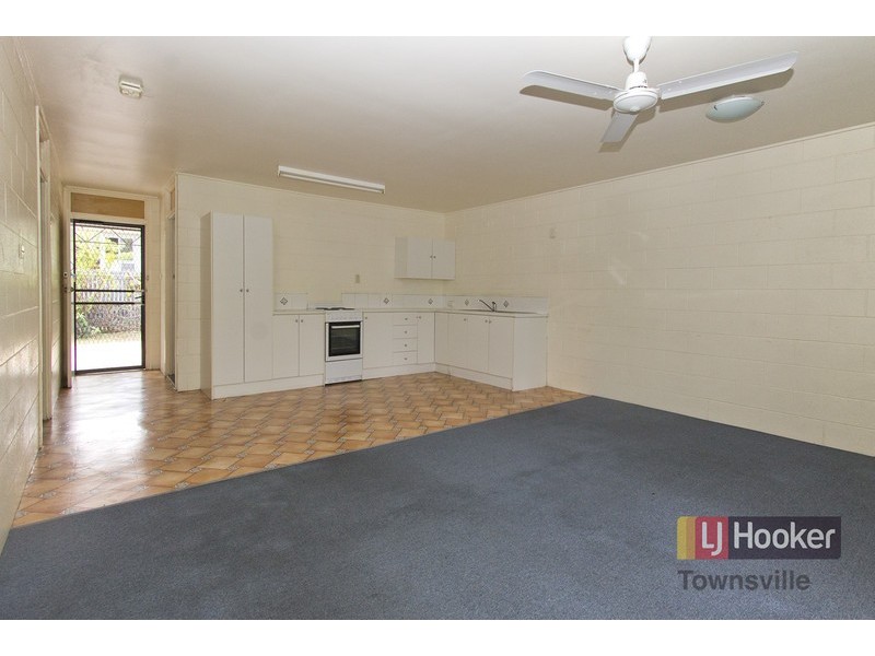 1/17 Richmond Street, Hermit Park QLD 4812