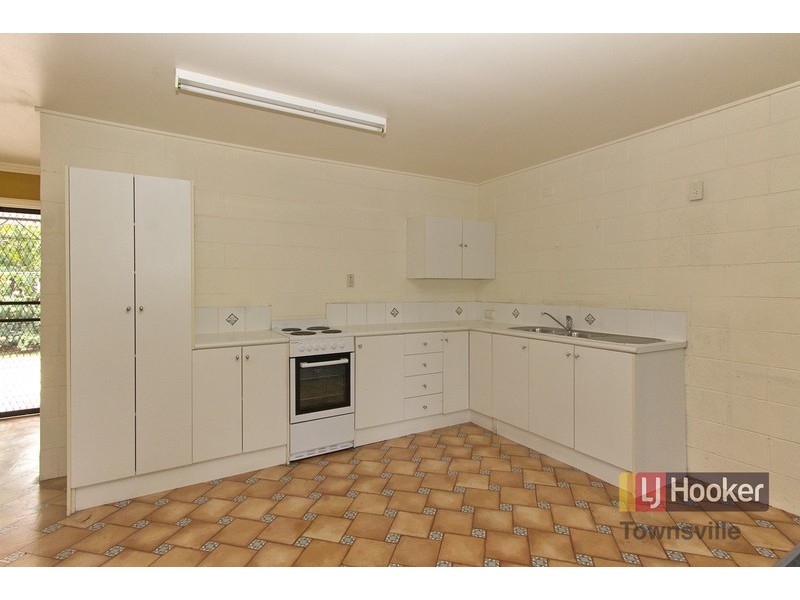 1/17 Richmond Street, Hermit Park QLD 4812