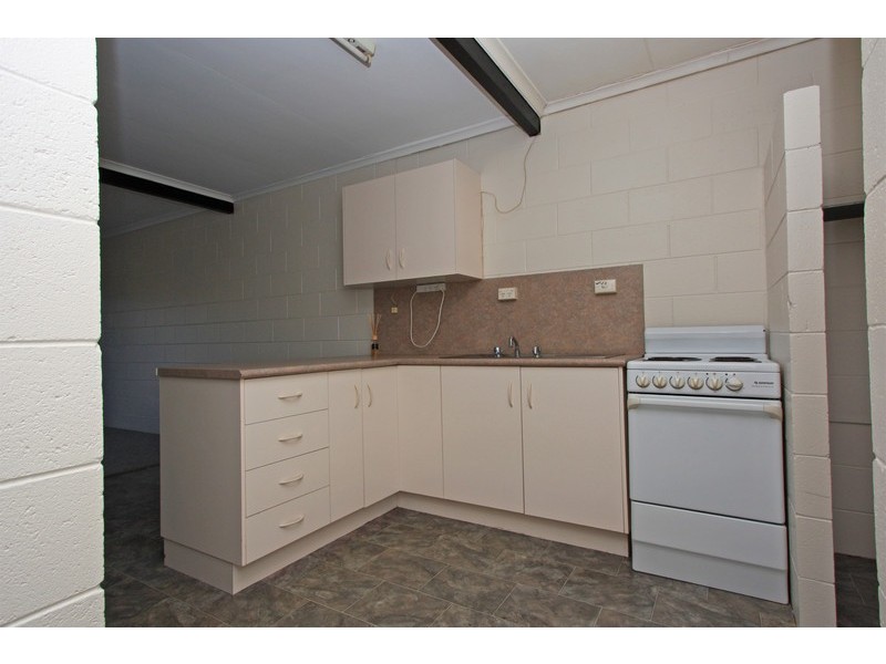 1/2 Farrell Street, Kirwan QLD 4817