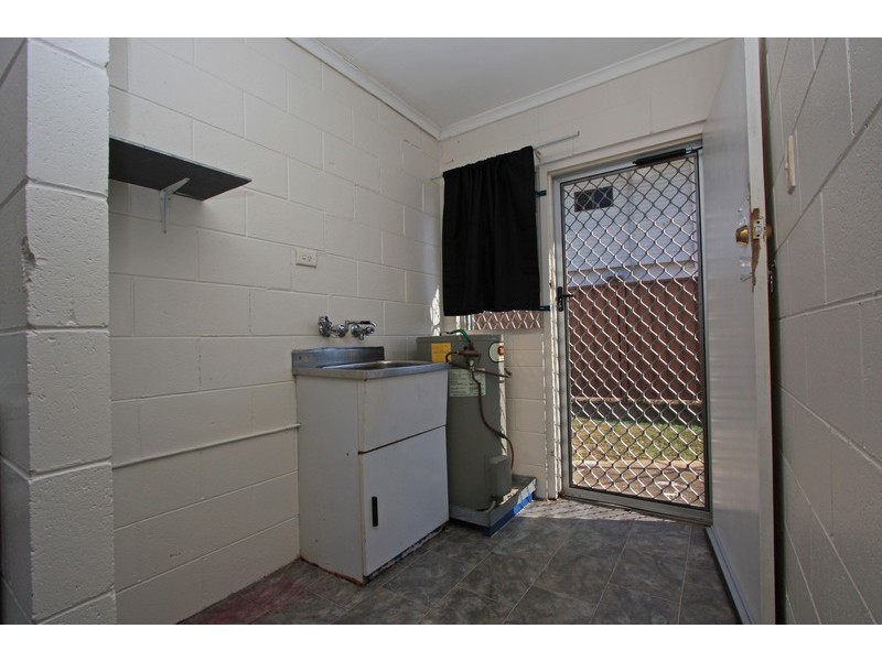 1/2 Farrell Street, Kirwan QLD 4817