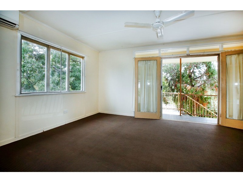 6 Ellimatta Avenue, Cranbrook QLD 4814