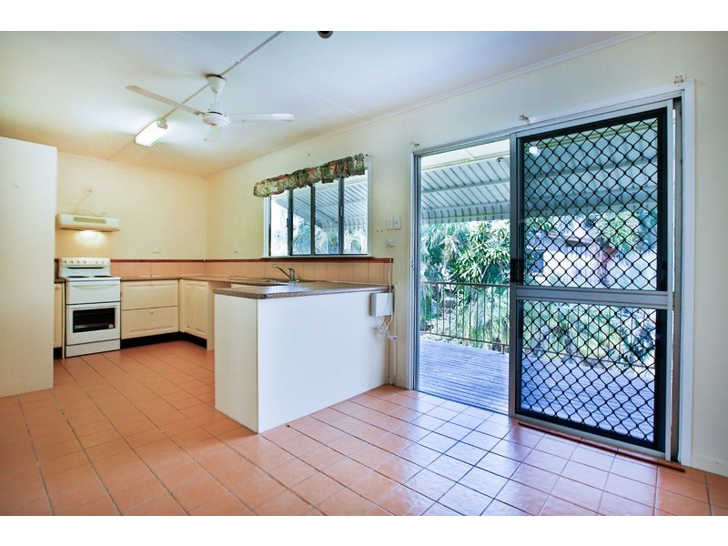 6 Ellimatta Avenue, Cranbrook QLD 4814