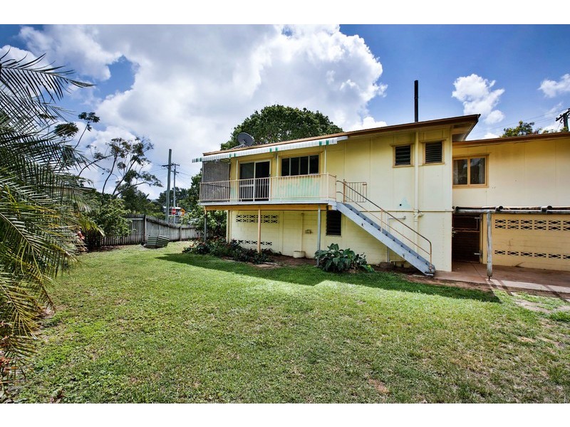 6 Ellimatta Avenue, Cranbrook QLD 4814