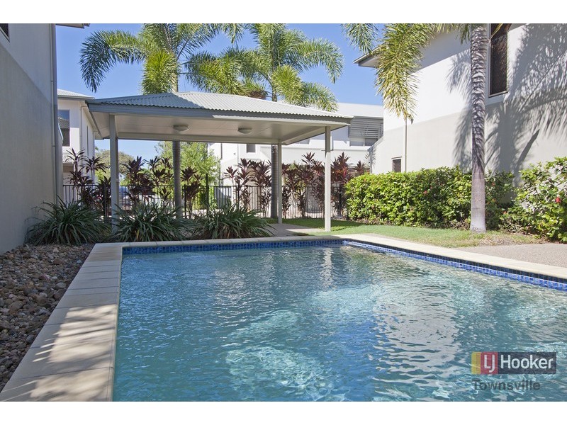 7/84 Dearness Street, Garbutt QLD 4814