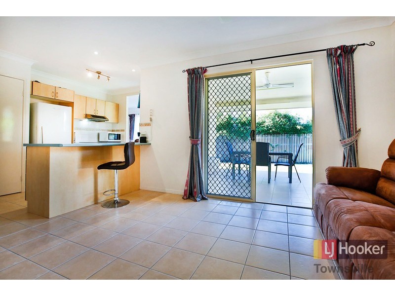 6 Timbury Way, Mount Louisa QLD 4814