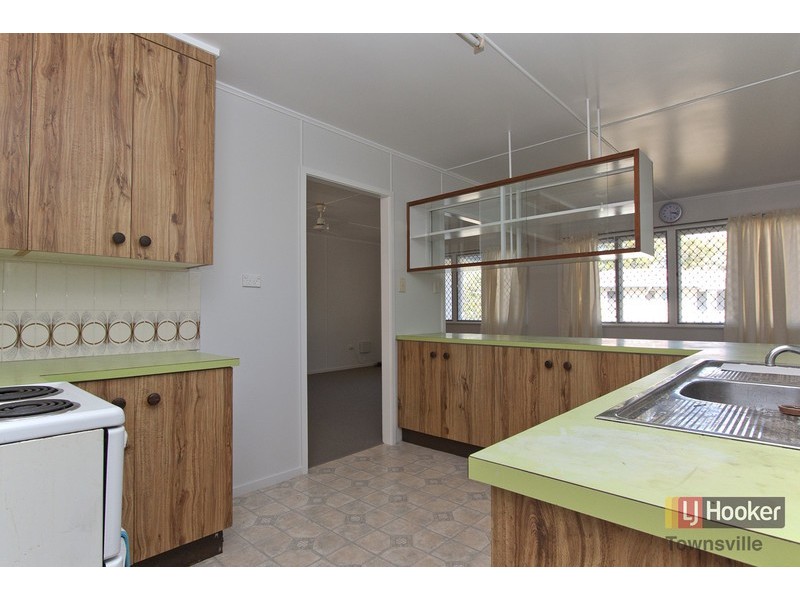 4 Myndee Street, Vincent QLD 4814