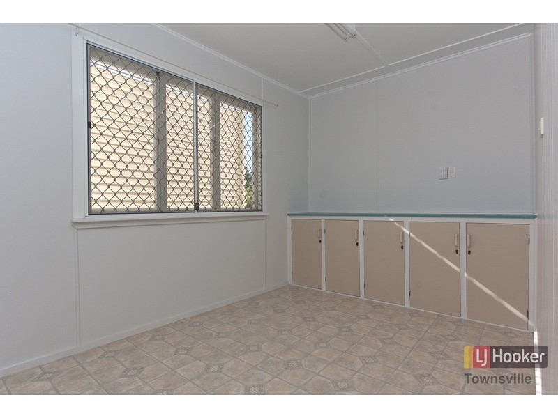 4 Myndee Street, Vincent QLD 4814