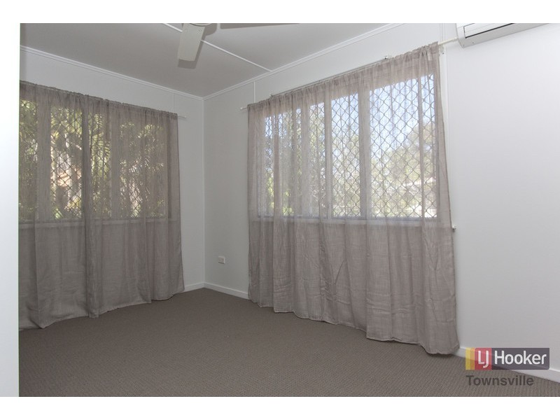 4 Myndee Street, Vincent QLD 4814