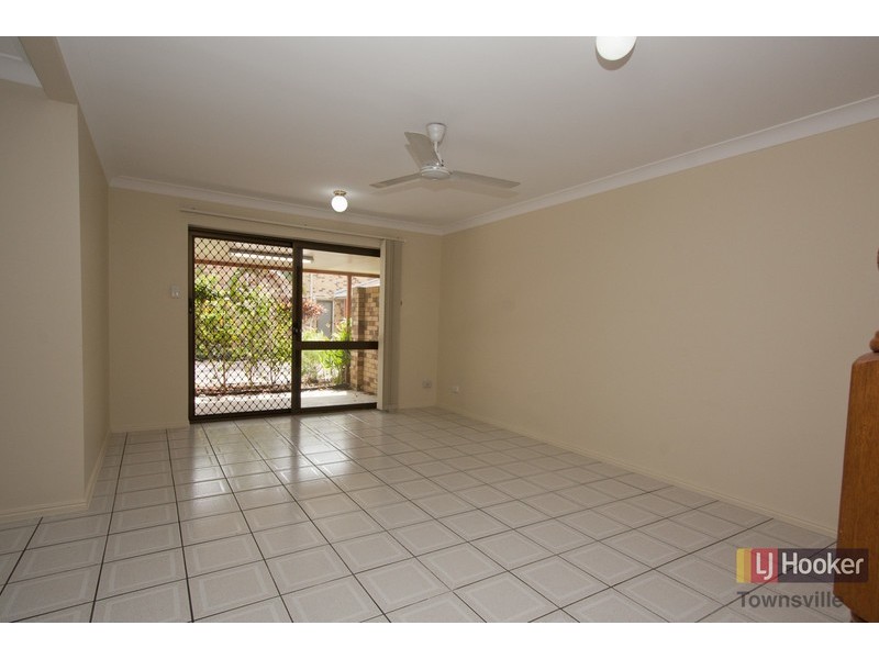 5/3 Campbell Street, Hermit Park QLD 4812