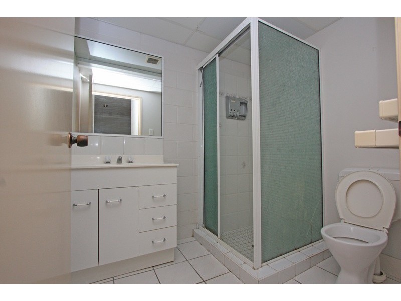 9/133-137 Ireland Street, Oonoonba QLD 4811