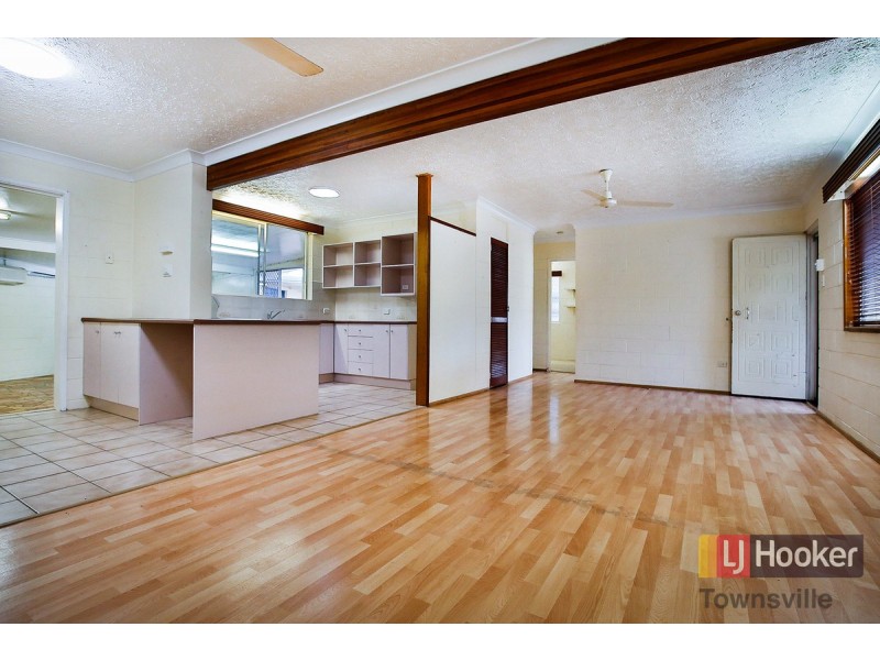 2 Reynolds Street, Kirwan QLD 4817