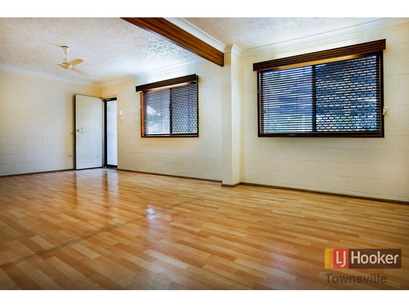2 Reynolds Street, Kirwan QLD 4817